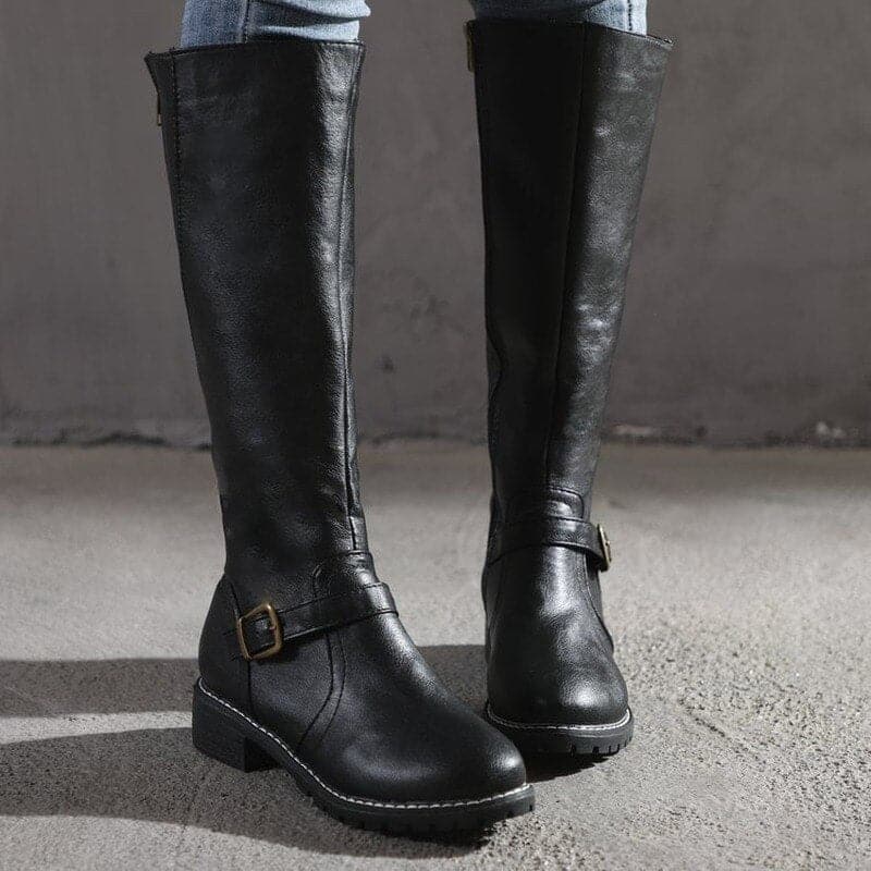 Women's Knee-High Boots - Low Block Heel & Side Zip