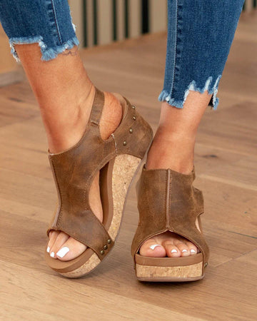 Sleek and Comfortable Wedge Sandals for Women
