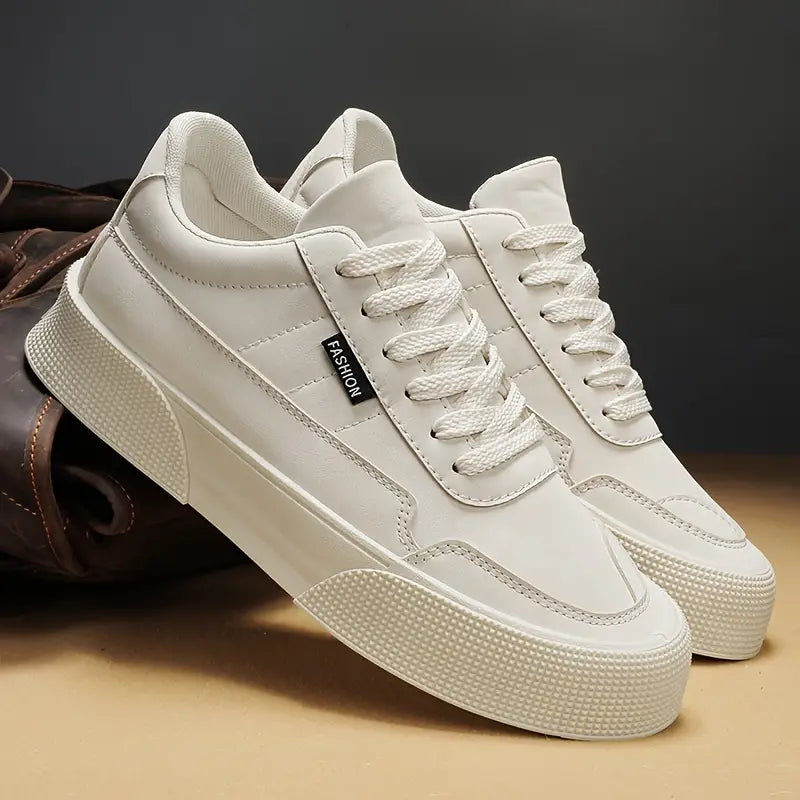 Men's Low Top Sneakers - Lace-Up & Chunky Sole