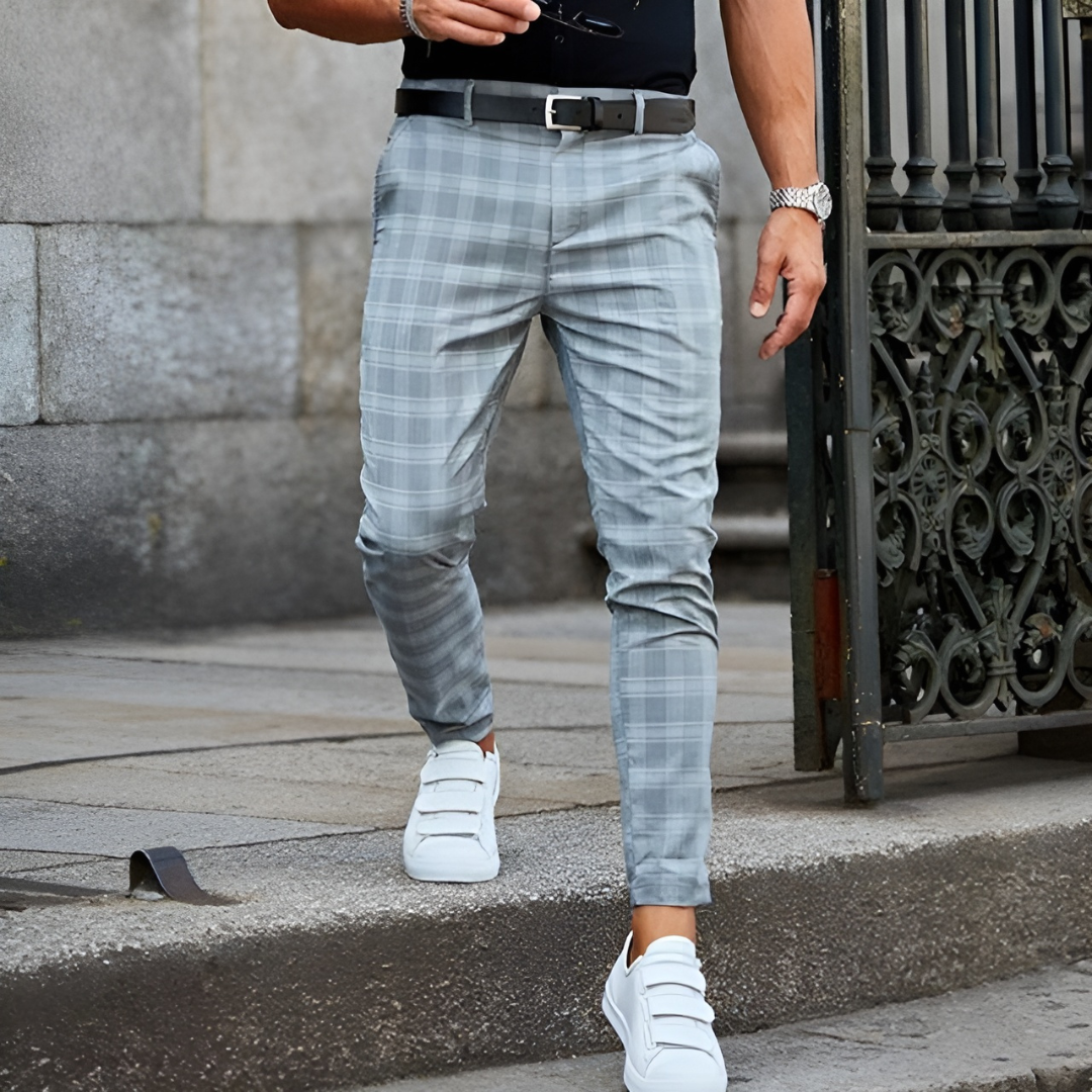 Men's Checked Pattern Trousers - Slim Fit & Ankle Length