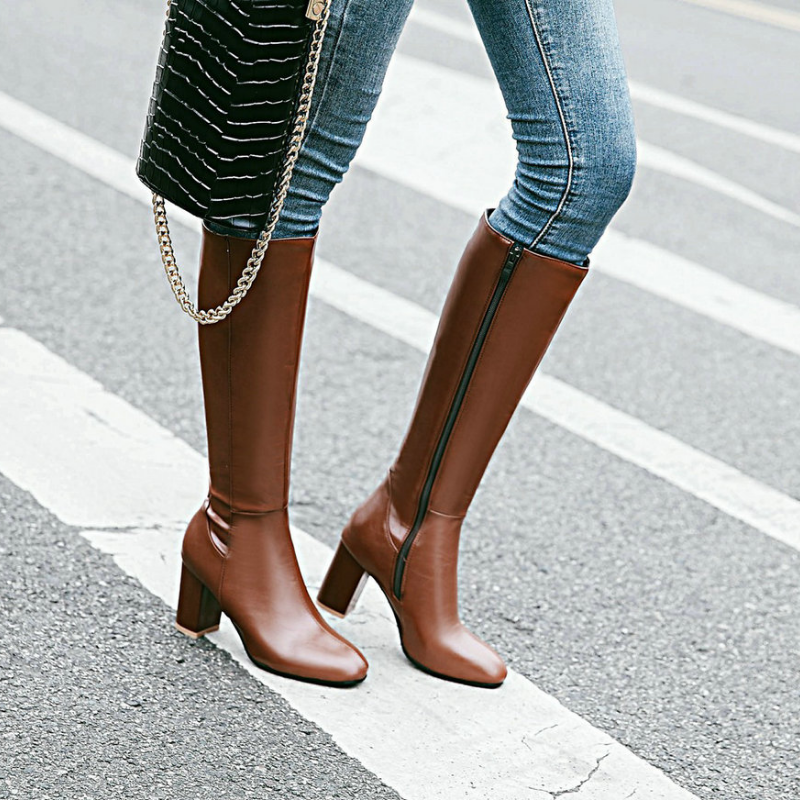 Women's Knee-High Boots - Sleek Fit with Full-Length Side Zip